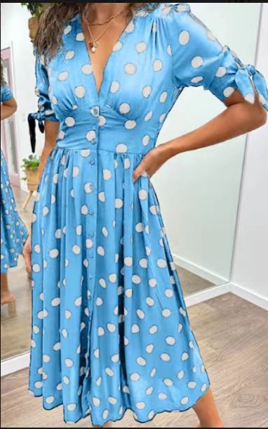 Robe Priscilla Mi-longue À Pois Boutonnée