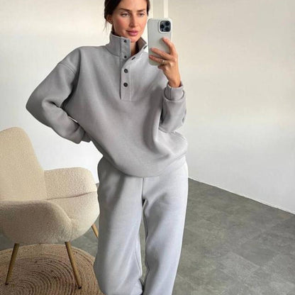 Ensemble tailleur femme col montant à boutons